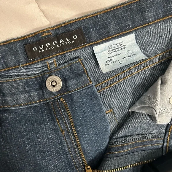 Vintage 90s / Y2K Buffalo David Bitton Dark Blue Boot Cut Jeans Size 27 - Picture 4 of 8